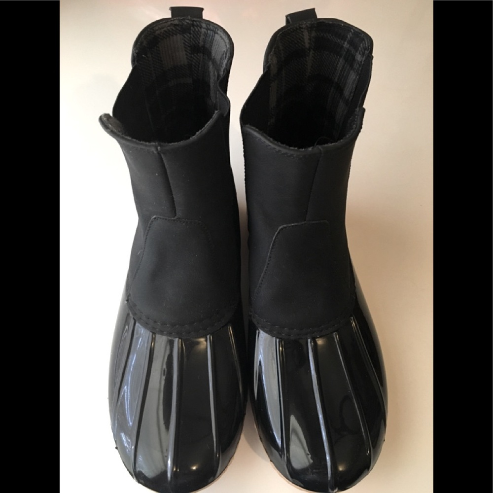 Rue 21 Duck Boots